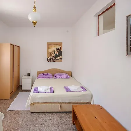 Tara Apartmán